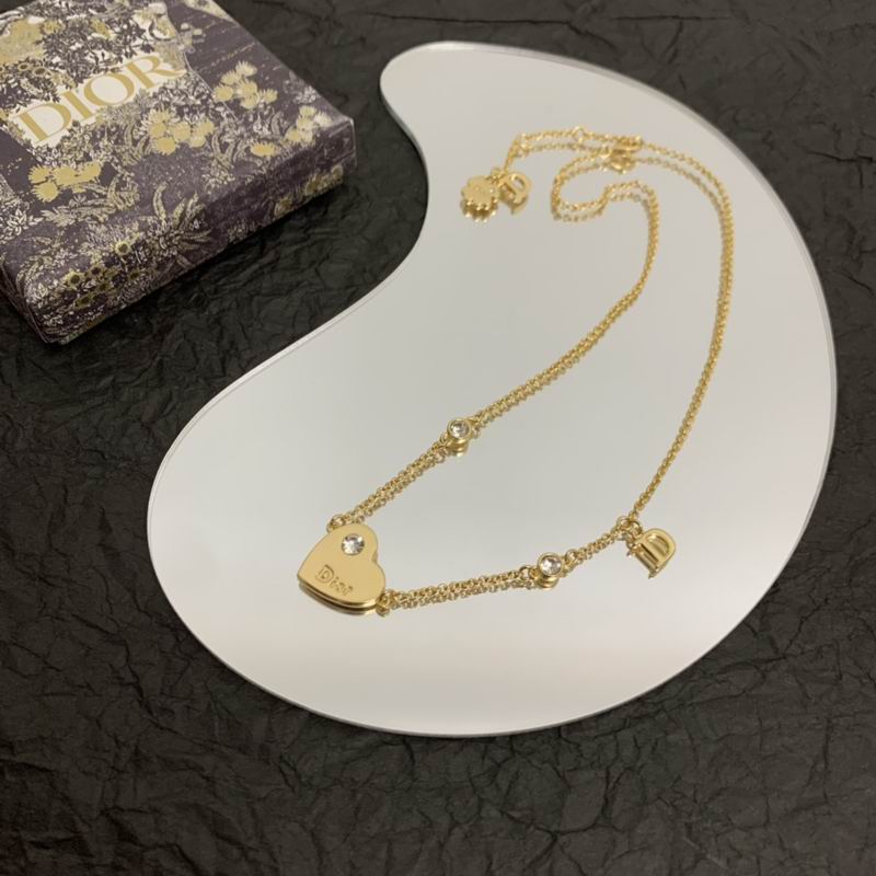 Dior Necklace 05lyr559
